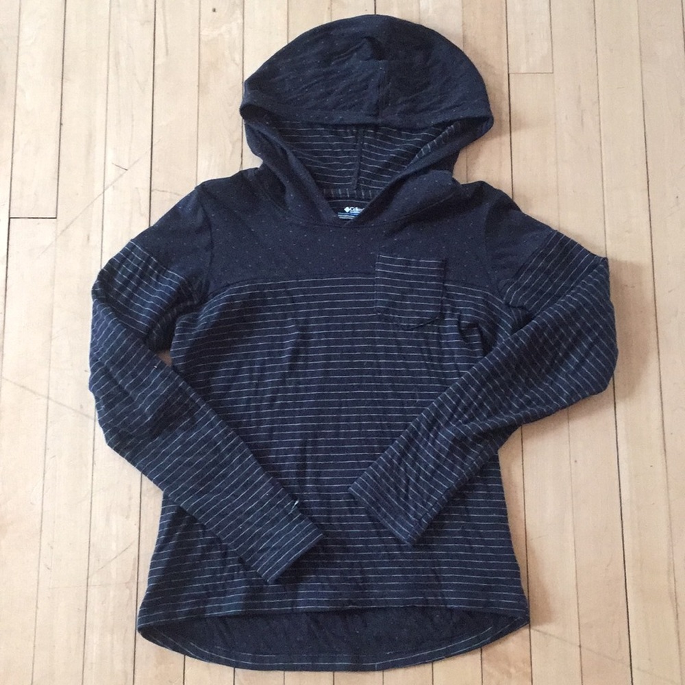 Columbia long sleeve thick hooded shirt